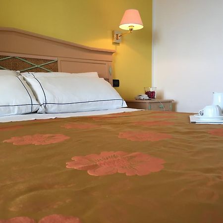Hotel Nantis Castelsardo Exterior photo