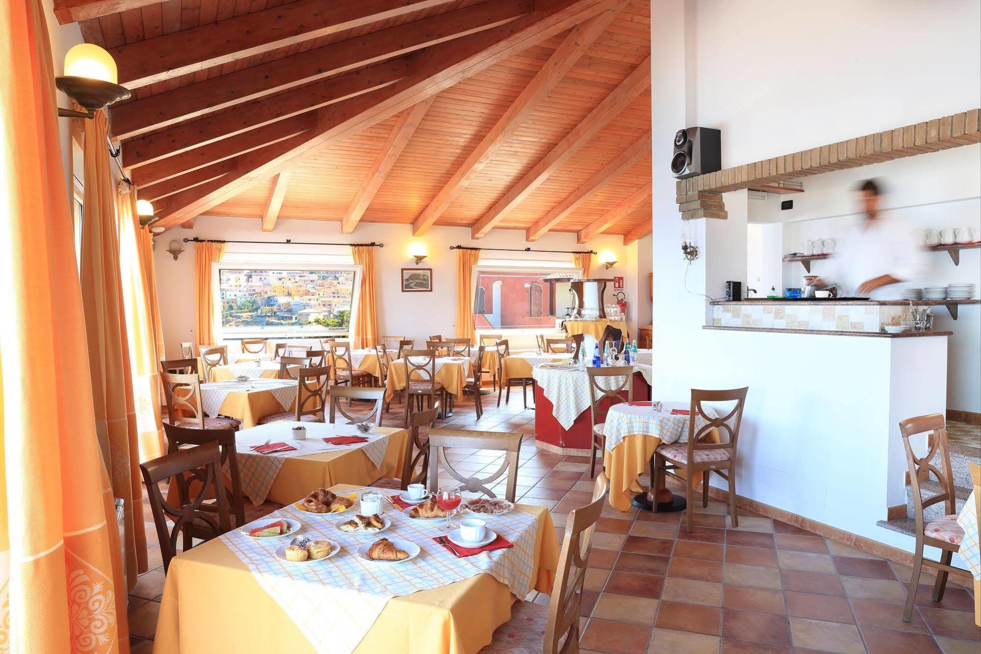 Hotel Nantis Castelsardo Exterior photo